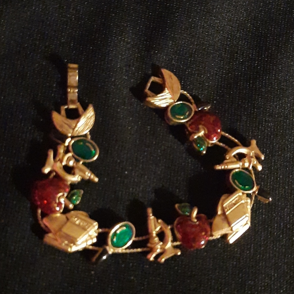 Charm bracelet science teacher theme.